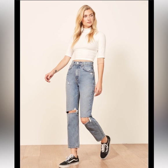 Reformation Denim - Reformation 90s Mom Distressed Jeans